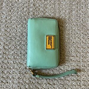 MARC BY MARC JACOBS MINT GREEN WALLET